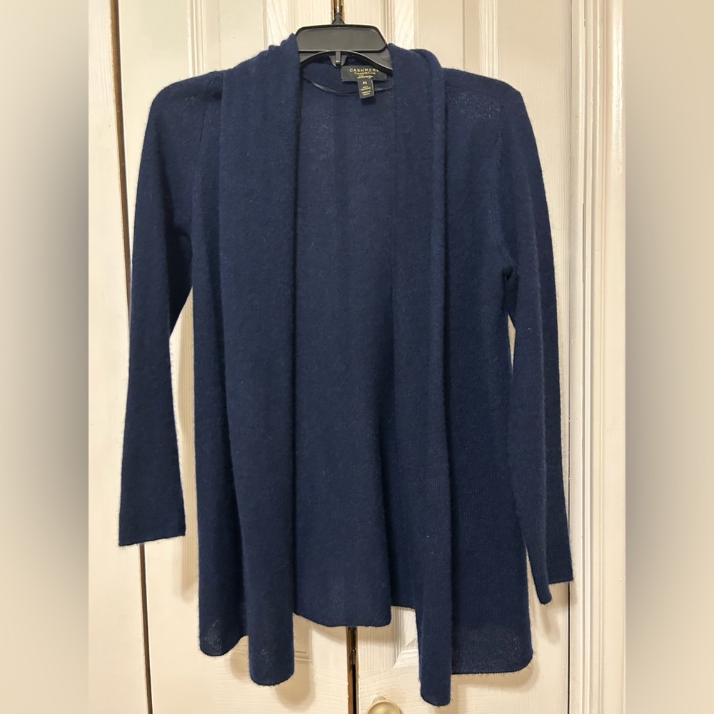 Charter 100% cashmere Club Deep Blue Women's Cardigan